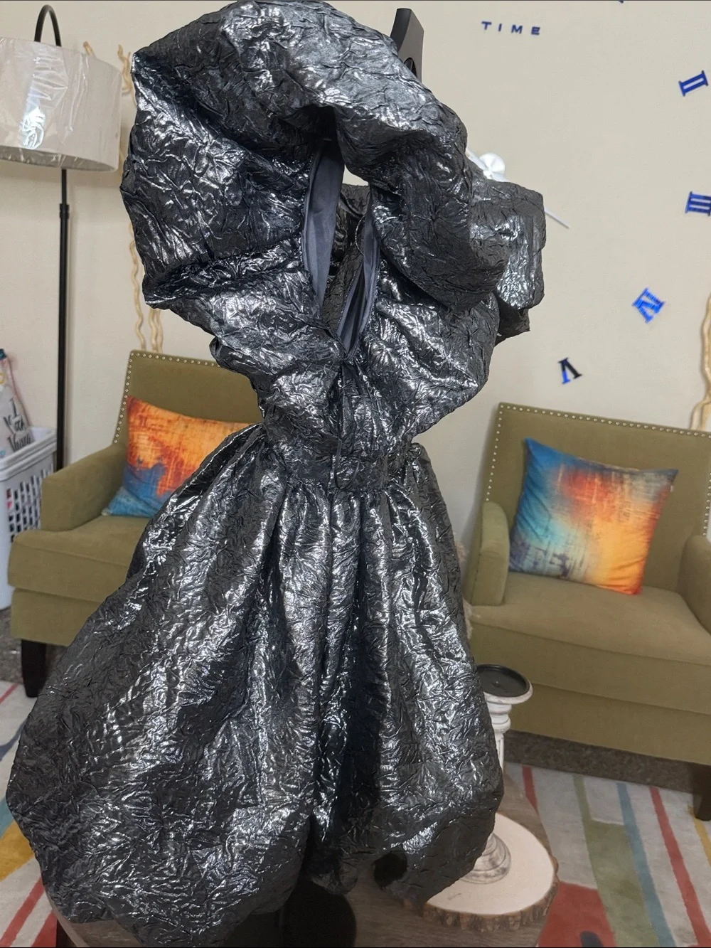 Bubble Mini Dress with Dramatic Puff Sleeves - Picture 4 of 8